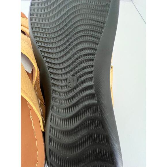 New Women Cute Yellow Front Bow Slide on slipper Size 41 (US 10) - Picture 9 of 9